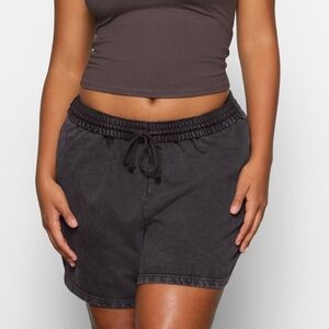 🏷️SKIMS Boyfriend Fleece Lounge Shorts Ash Black 4X